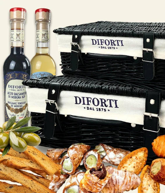 Hampers & Gift Boxes